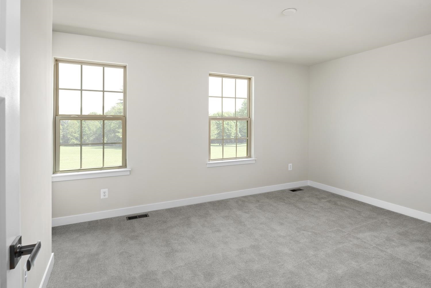 3607 Ponton Road Harrisonburg, VA 22801 - Photo 6 of 10 Owner Bedroom