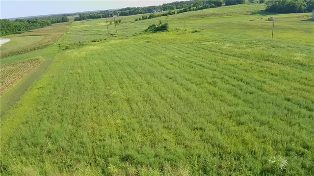 $120,000 | 35407 East Little Road, Buckner, MO 64016