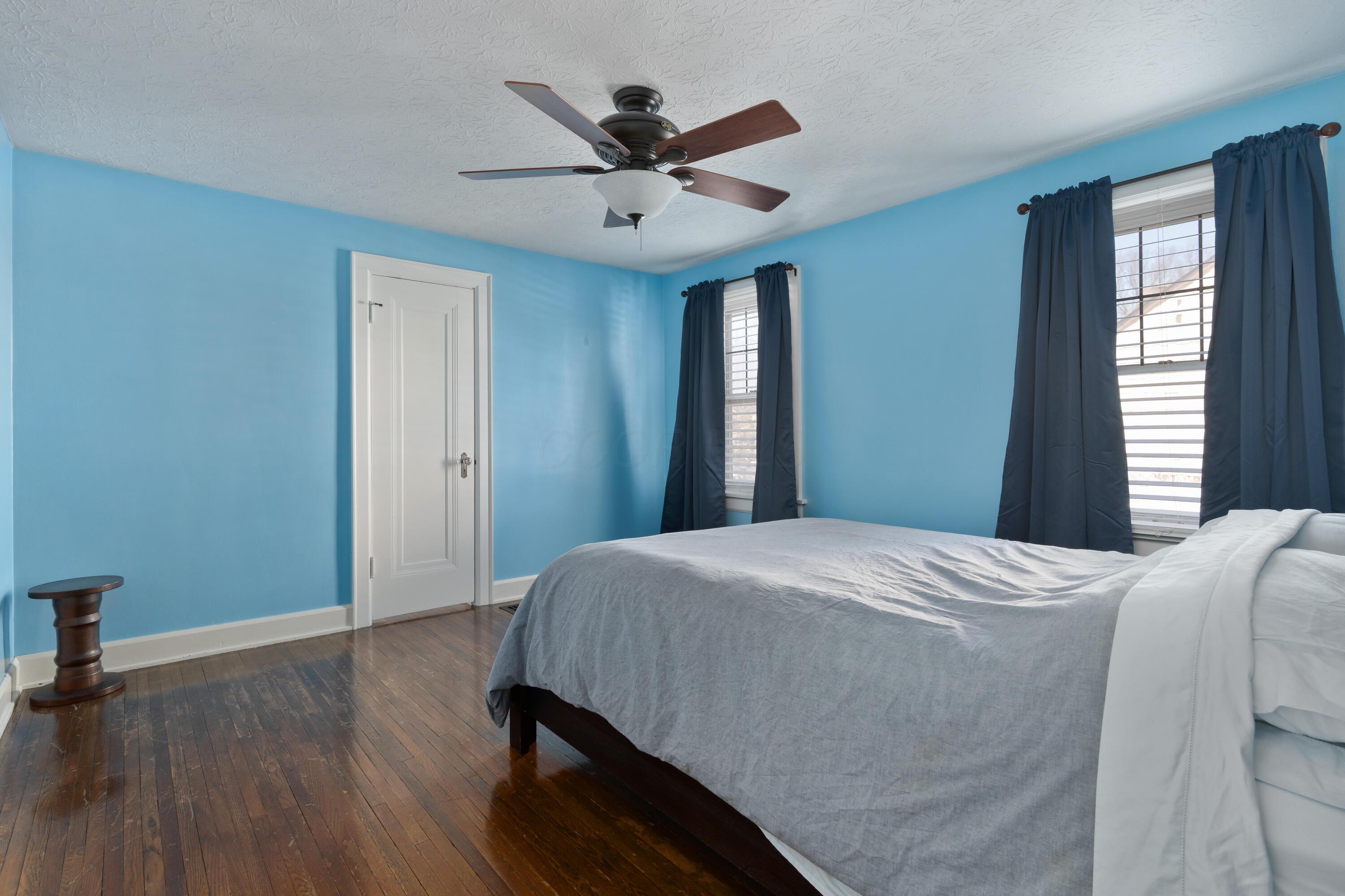 984 South Cassingham Road Columbus, OH 43209 - Photo 17 of 38 984 S Cassingham_23