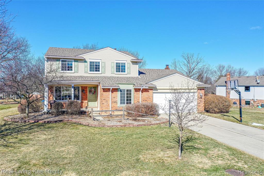 820 Downhill Lane Rochester Hills, MI 48307 - Photo 4 of 43