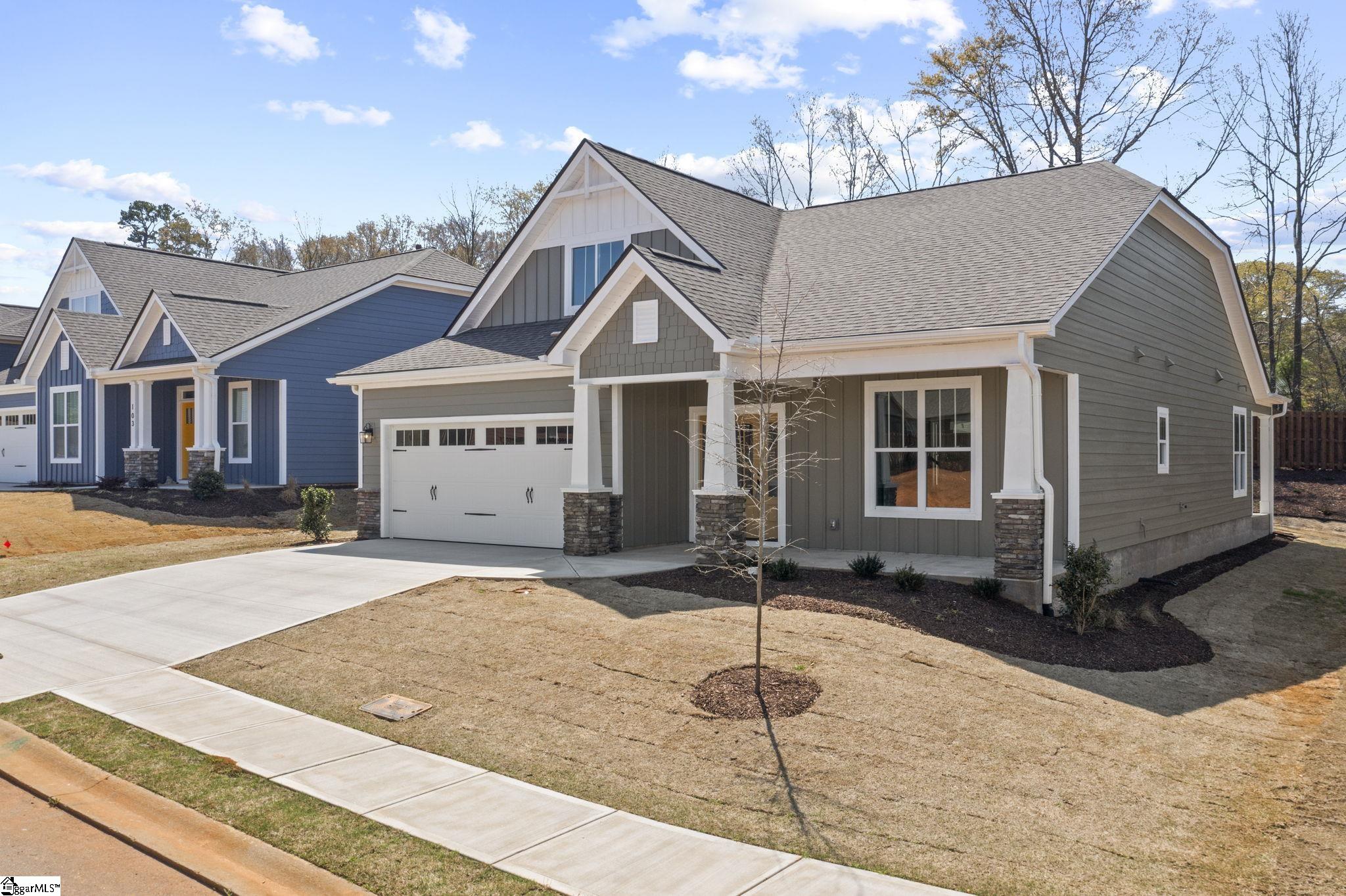 105 Ridgebury Place Greenville, SC 29607 - Photo 1 of 36 Gallery Image 1
