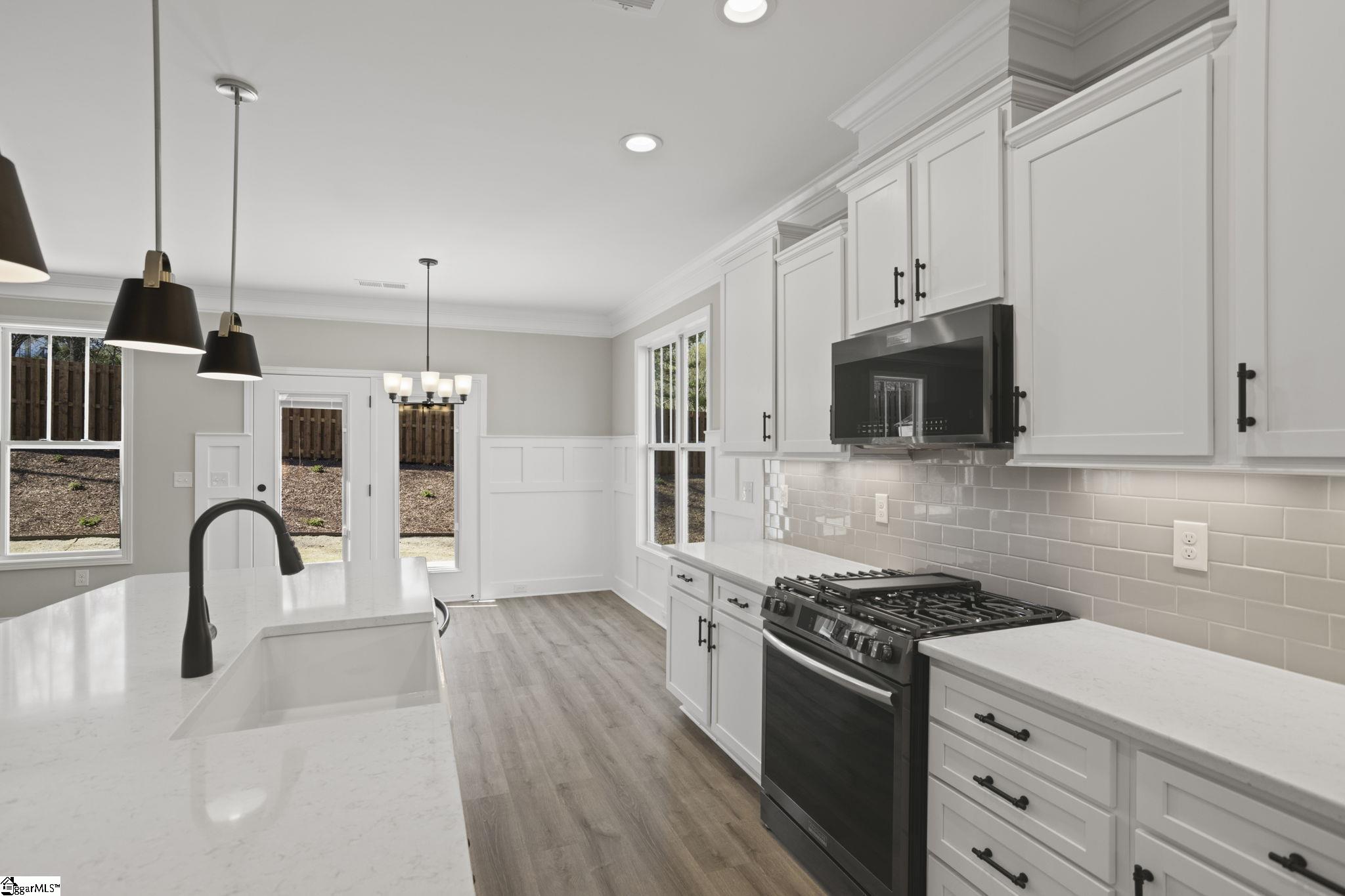 105 Ridgebury Place Greenville, SC 29607 - Photo 12 of 36 Gallery Image 12
