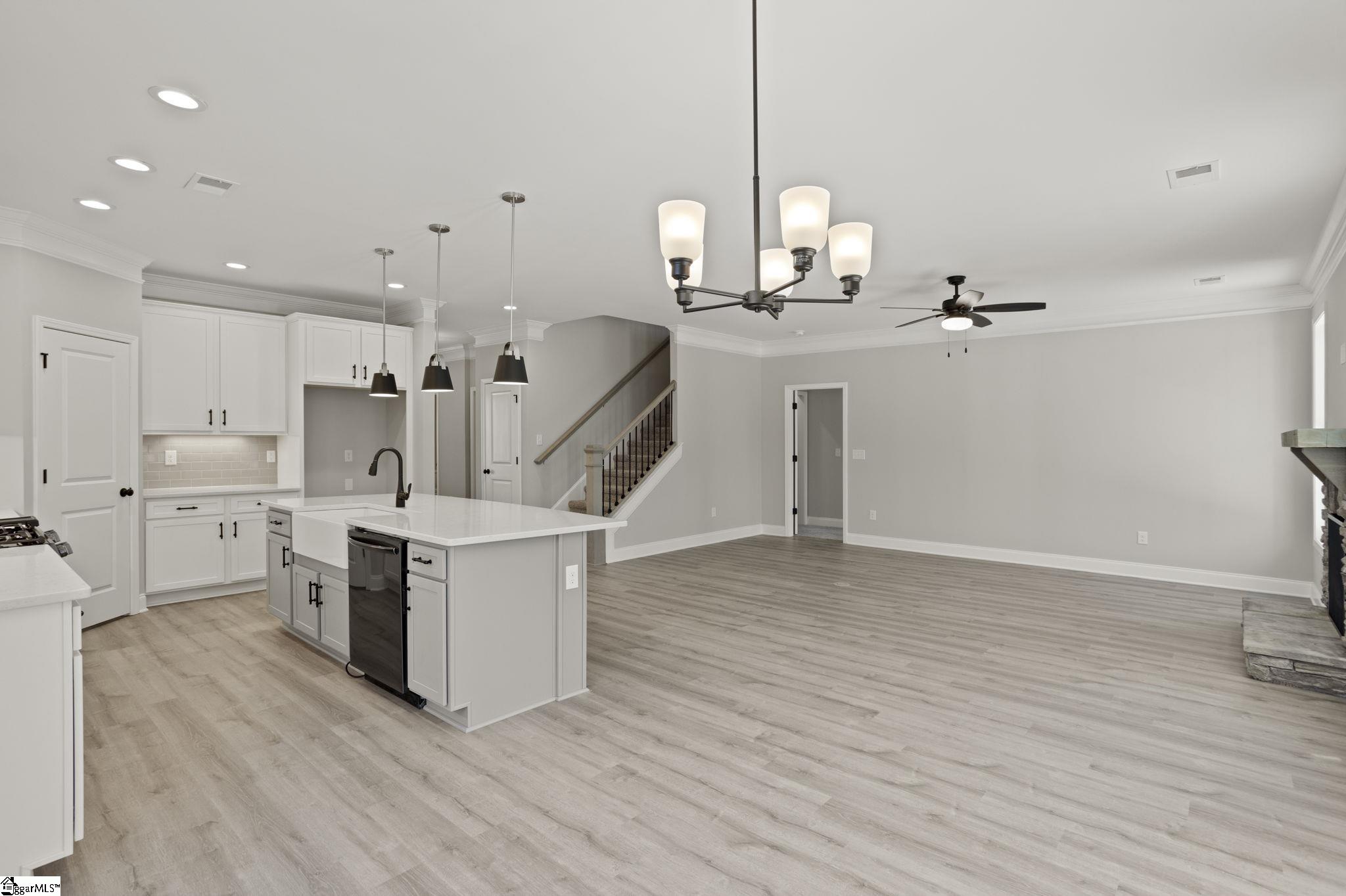105 Ridgebury Place Greenville, SC 29607 - Photo 14 of 36 Gallery Image 14