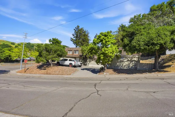 $1,250,000 | 230 San Andreas Drive, Novato, CA 94945