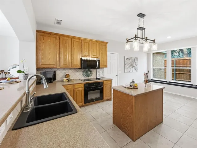 $565,000 | 1513 Redeemer Road, Allen, TX 75002