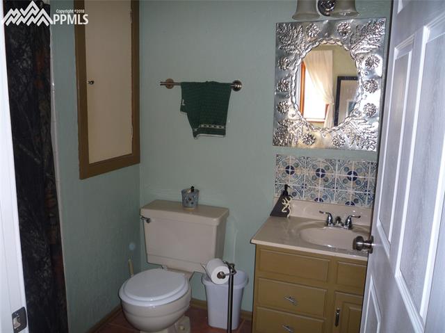4615 Sandstone Road Monument, CO 80132 - Photo 12 of 28 Gallery Image 12