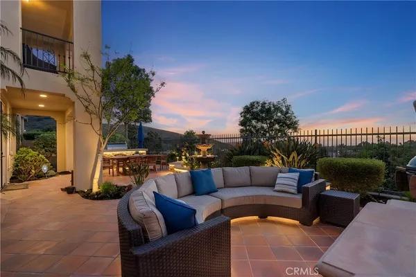 $3,688,000 | 115 Bottlebrush, Irvine, CA 92603