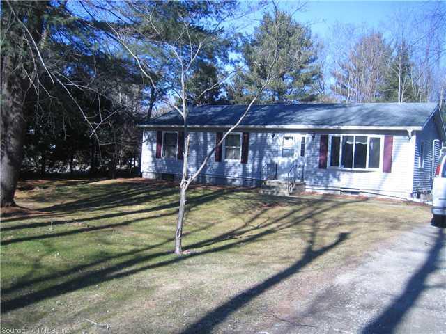 11 Spring Hill Road Woodstock, CT 06282 - Photo 1 of 1 Exterior Front.