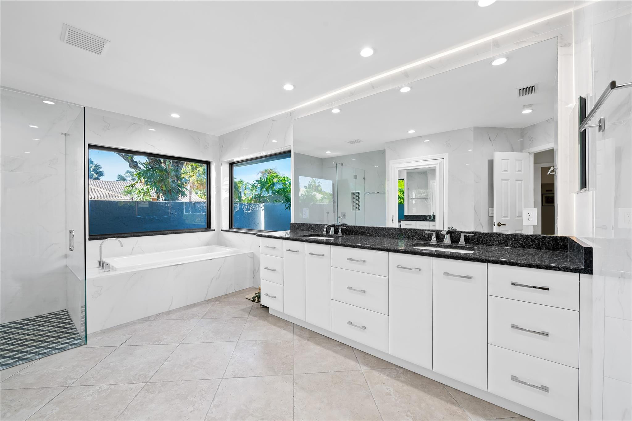 11043 Boca Woods Lane Boca Raton, FL 33428 - Photo 18 of 41 Photo 18