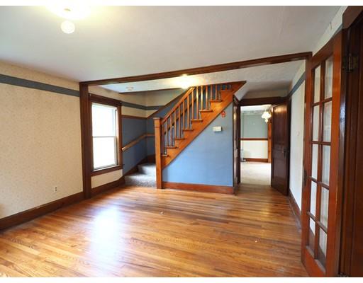 17 J Davis Road Charlton, MA 01507 - Photo 3 of 25 a view of an entryway