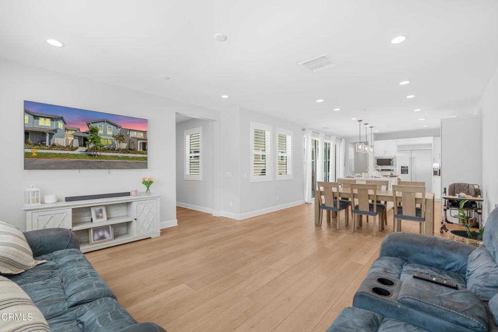 10824 Red Blf Road Ventura, CA 93004 - Photo 5 of 36