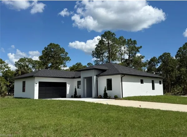$599,999 | 4274 16th Avenue Northeast, Naples, FL 34120
