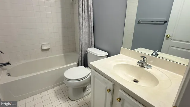 $4,500 | 11904 Castlegate Court, Unit 46, Rockville, MD 20852