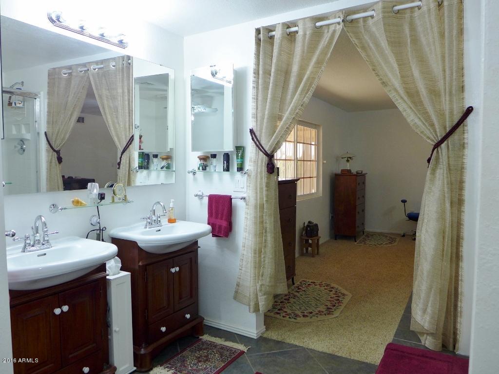 19007 West Roadrunner Road Wittmann, AZ 85361 - Photo 15 of 56 Master bath