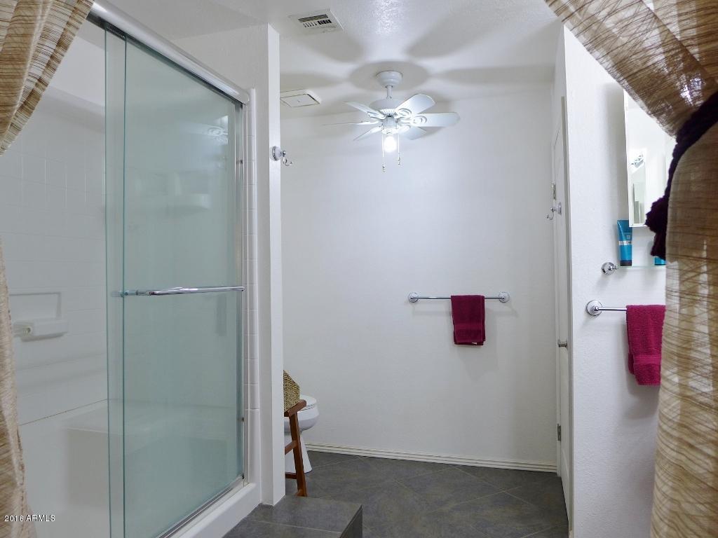 19007 West Roadrunner Road Wittmann, AZ 85361 - Photo 17 of 56 Master Shower