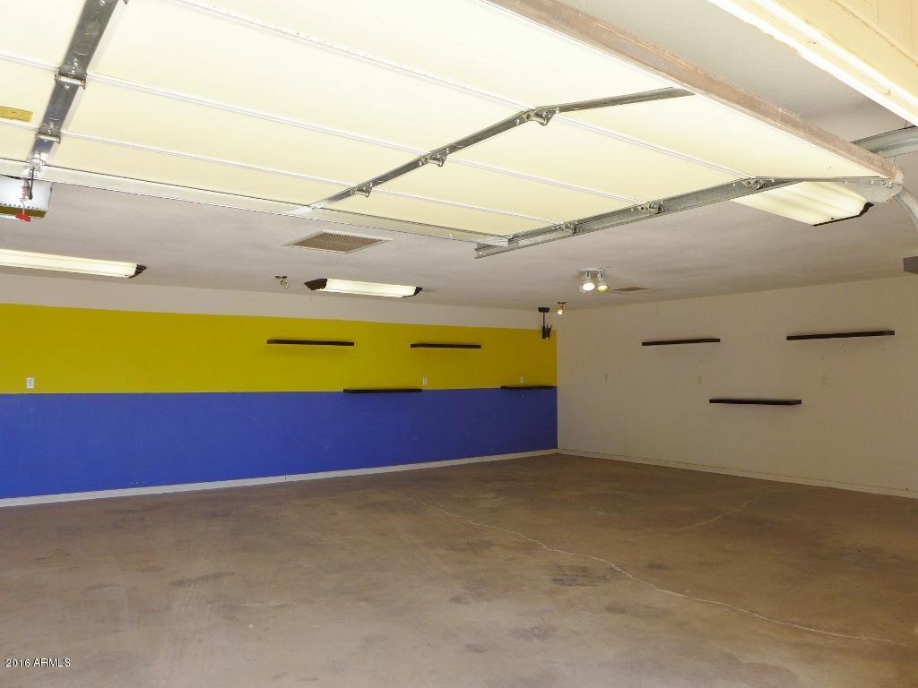 19007 West Roadrunner Road Wittmann, AZ 85361 - Photo 39 of 56 More Garage Space
