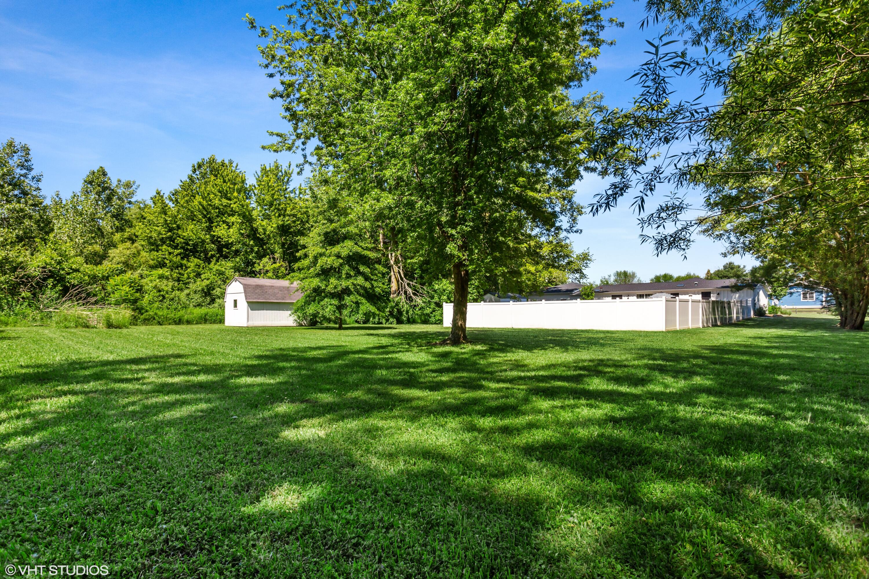 11714 Baldwin Road Bridgman, MI 49106 - Photo 14 of 15 13_11714BaldwinRd_59001_RearView_HiRes