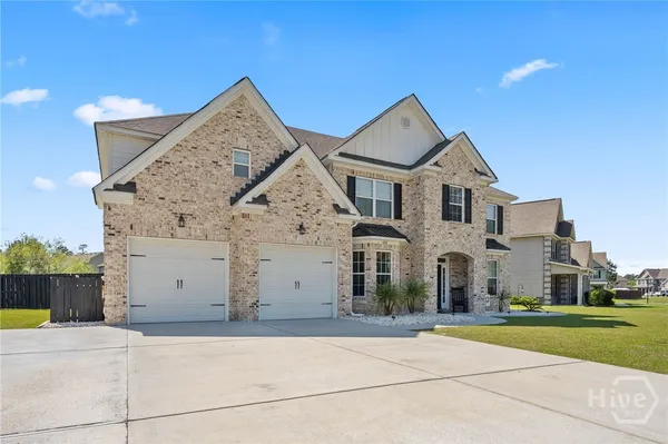 $569,900 | 106 Clover Point Circle, Guyton, GA 31312