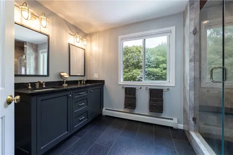 $1,395,000 | 258 Woodridge Drive, North Kingstown, RI 02874