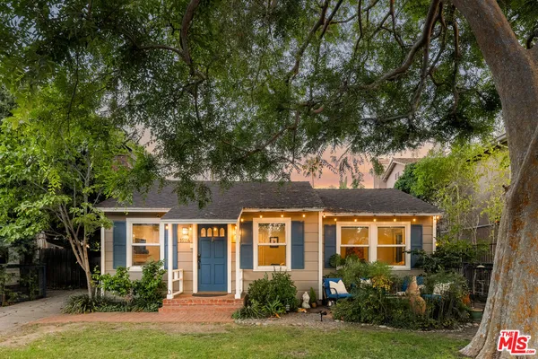 $1,195,000 | 15114 Hesby Street, Sherman Oaks, CA 91403