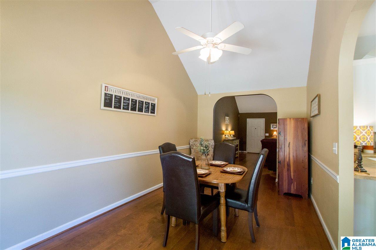 141 Horseshoe Circle Alabaster, AL 35007 - Photo 8 of 34