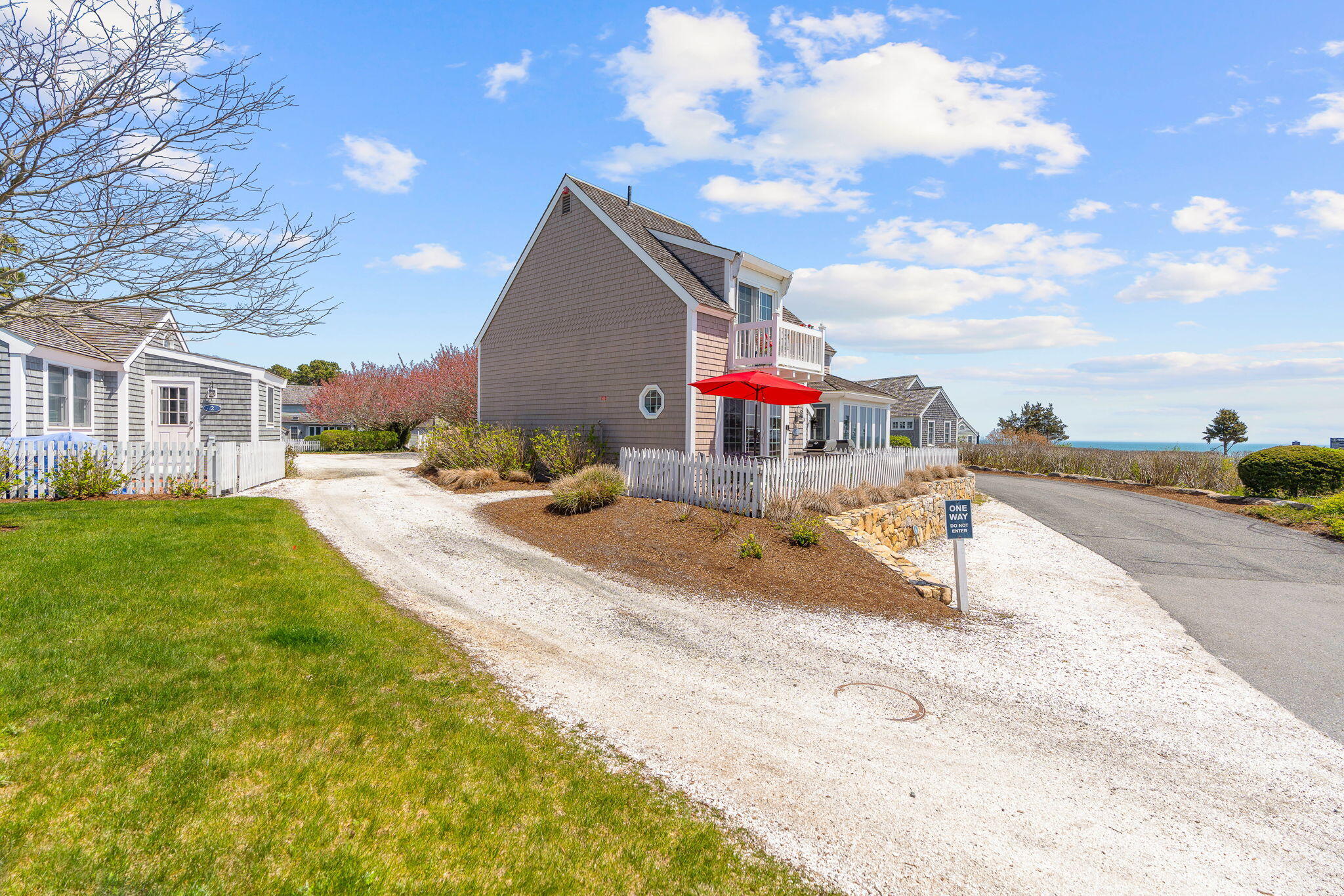 4 Race Point Road, Unit 4 Mashpee, MA 02649 - Photo 39 of 43 a view of the terrace of a house