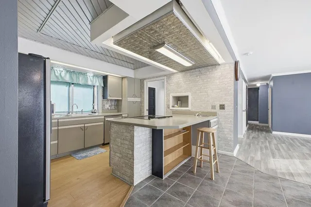 $284,900 | 4724 Arrowhead Drive, St. Joseph, MO 64506