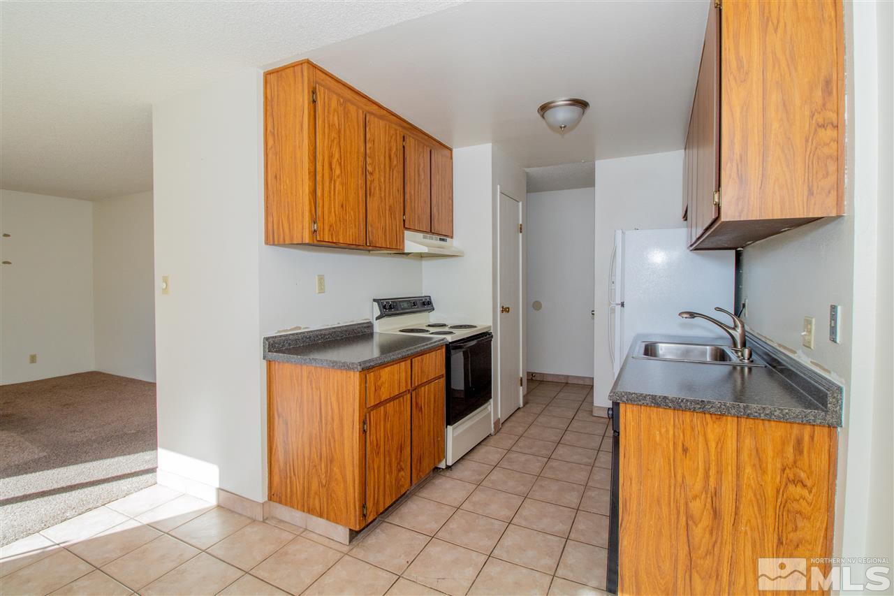 1555 Delucchi Lane, Unit D Reno, NV 89502 - Photo 6 of 11 Photo 6
