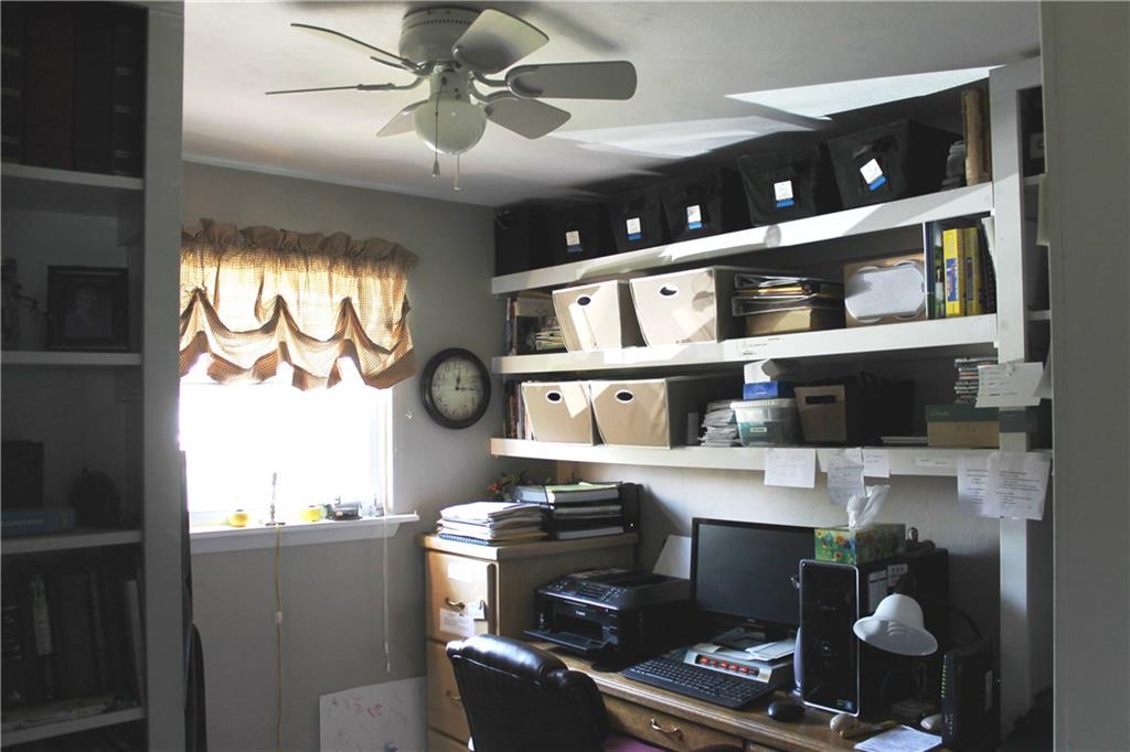 1824 Cowling Road Scottdale, PA 15683 - Photo 13 of 22 Gallery Image 13