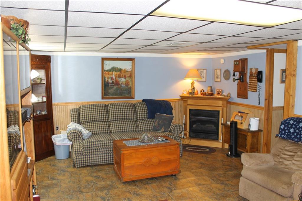 1824 Cowling Road Scottdale, PA 15683 - Photo 7 of 22 Gallery Image 7
