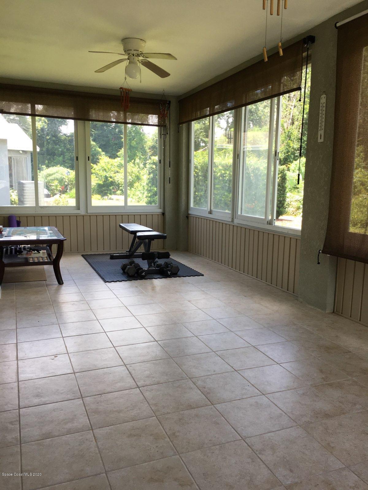 2114 Spring Creek Circle Palm Bay, FL 32905 - Photo 4 of 18 IMG_0597