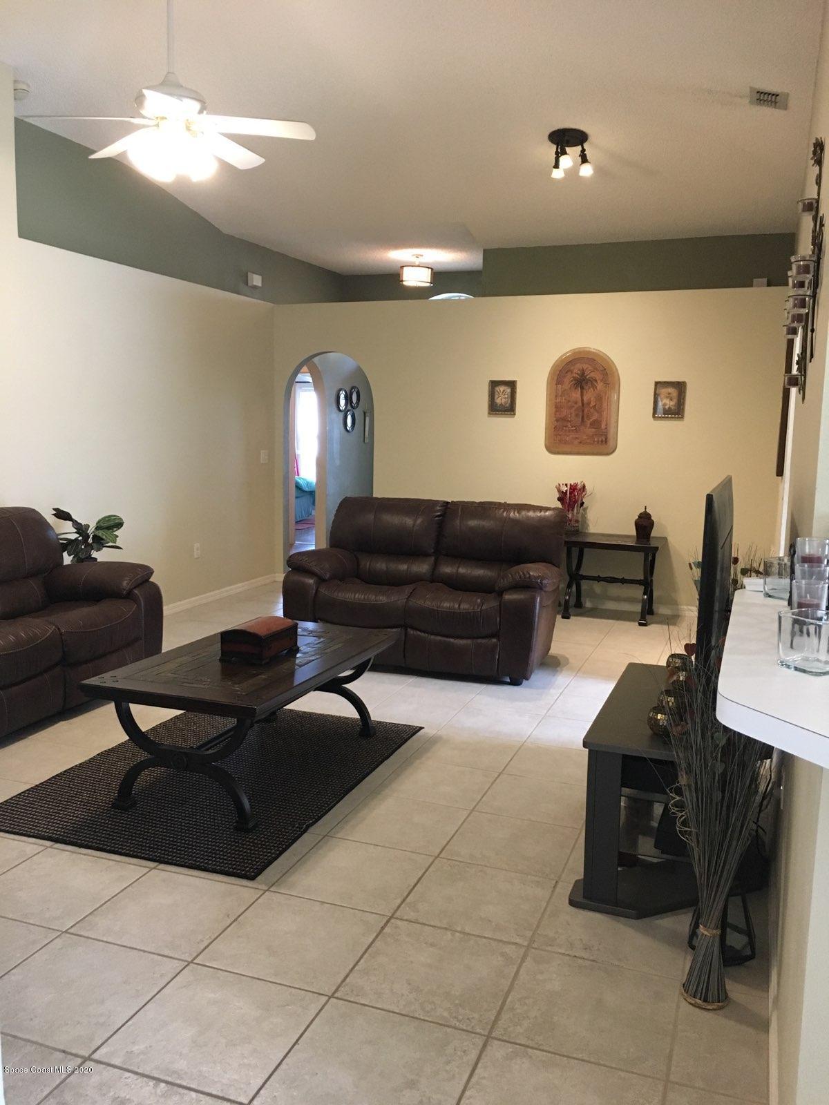 2114 Spring Creek Circle Palm Bay, FL 32905 - Photo 5 of 18 IMG_0579