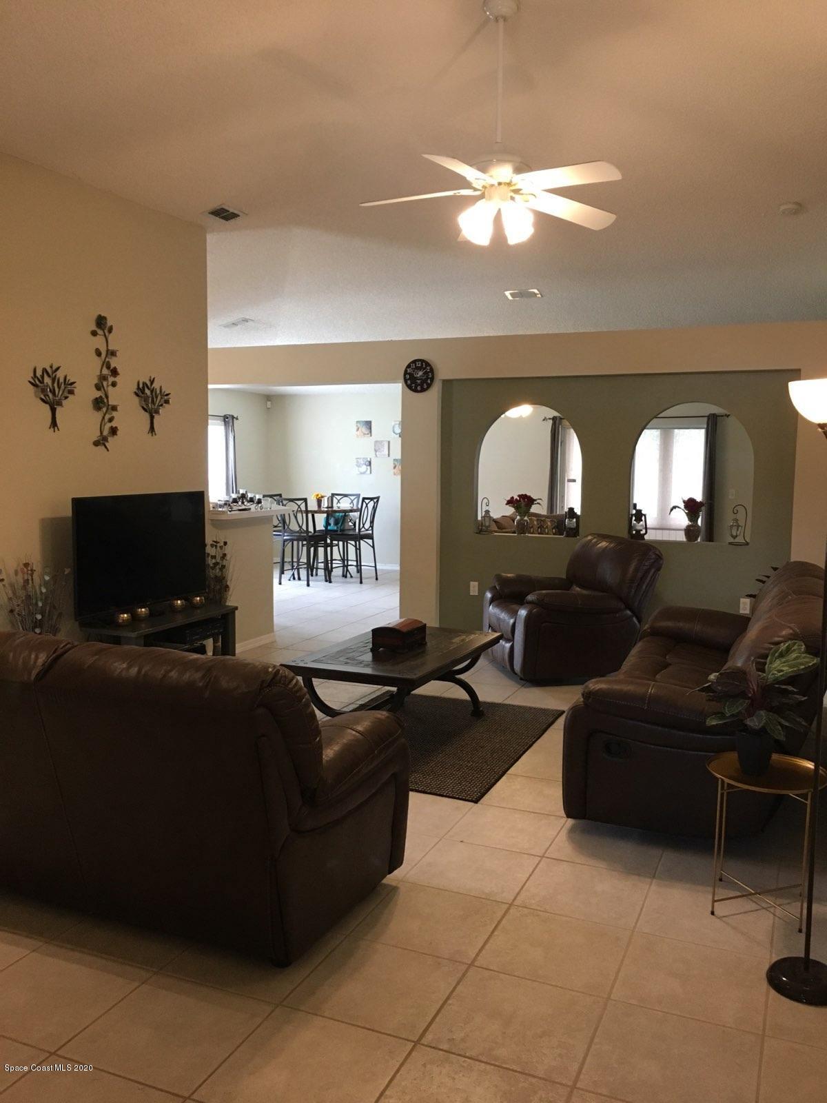 2114 Spring Creek Circle Palm Bay, FL 32905 - Photo 6 of 18 IMG_0575