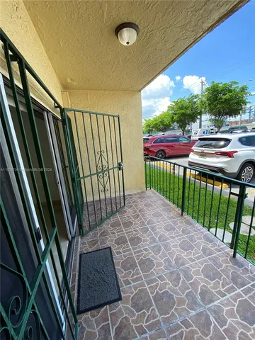 $299,000 | 4525 West 20th Avenue, Unit 123, Hialeah, FL 33012