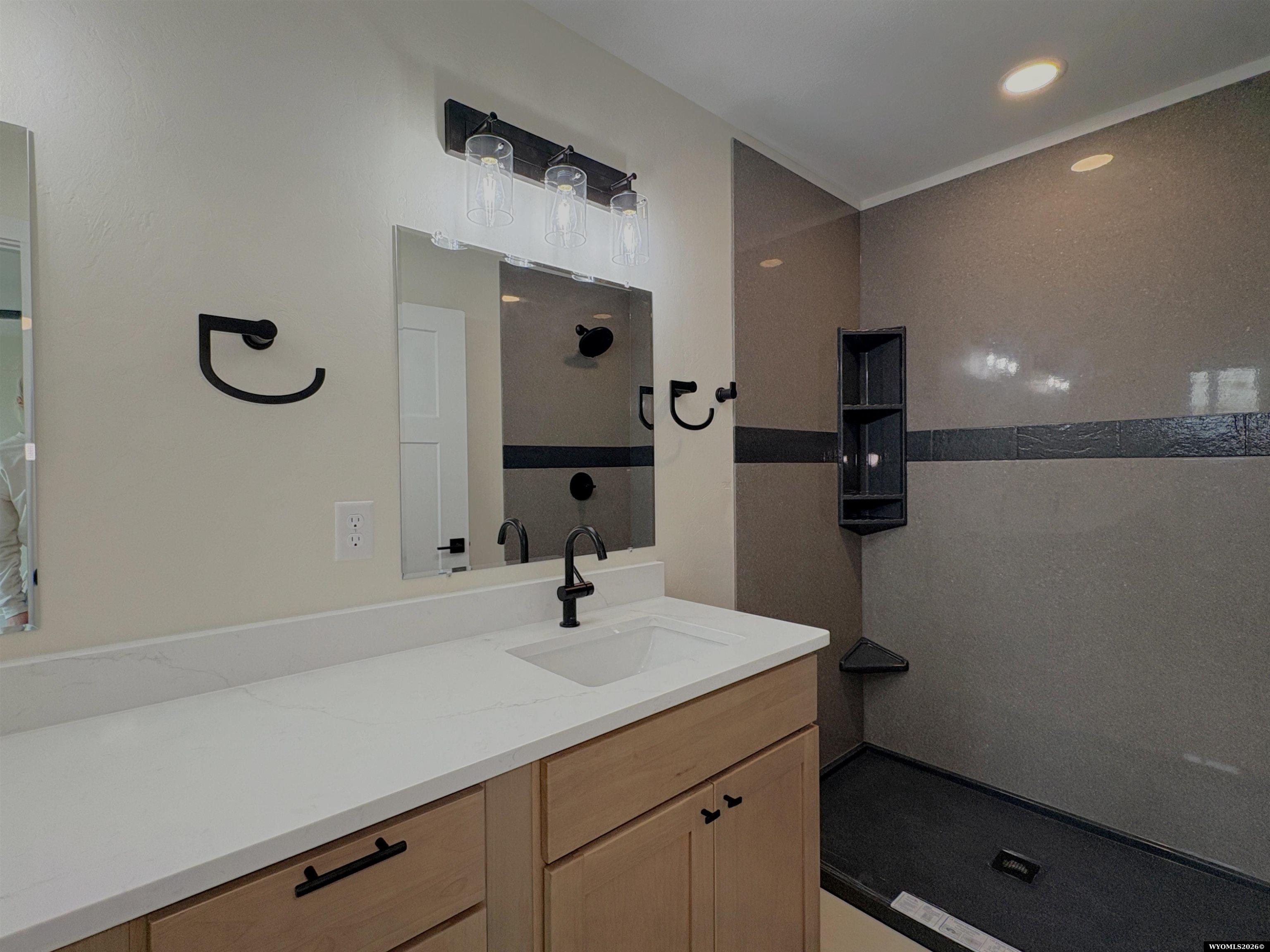 2431 Mercy Lane Casper, WY 82609 - Photo 10 of 22