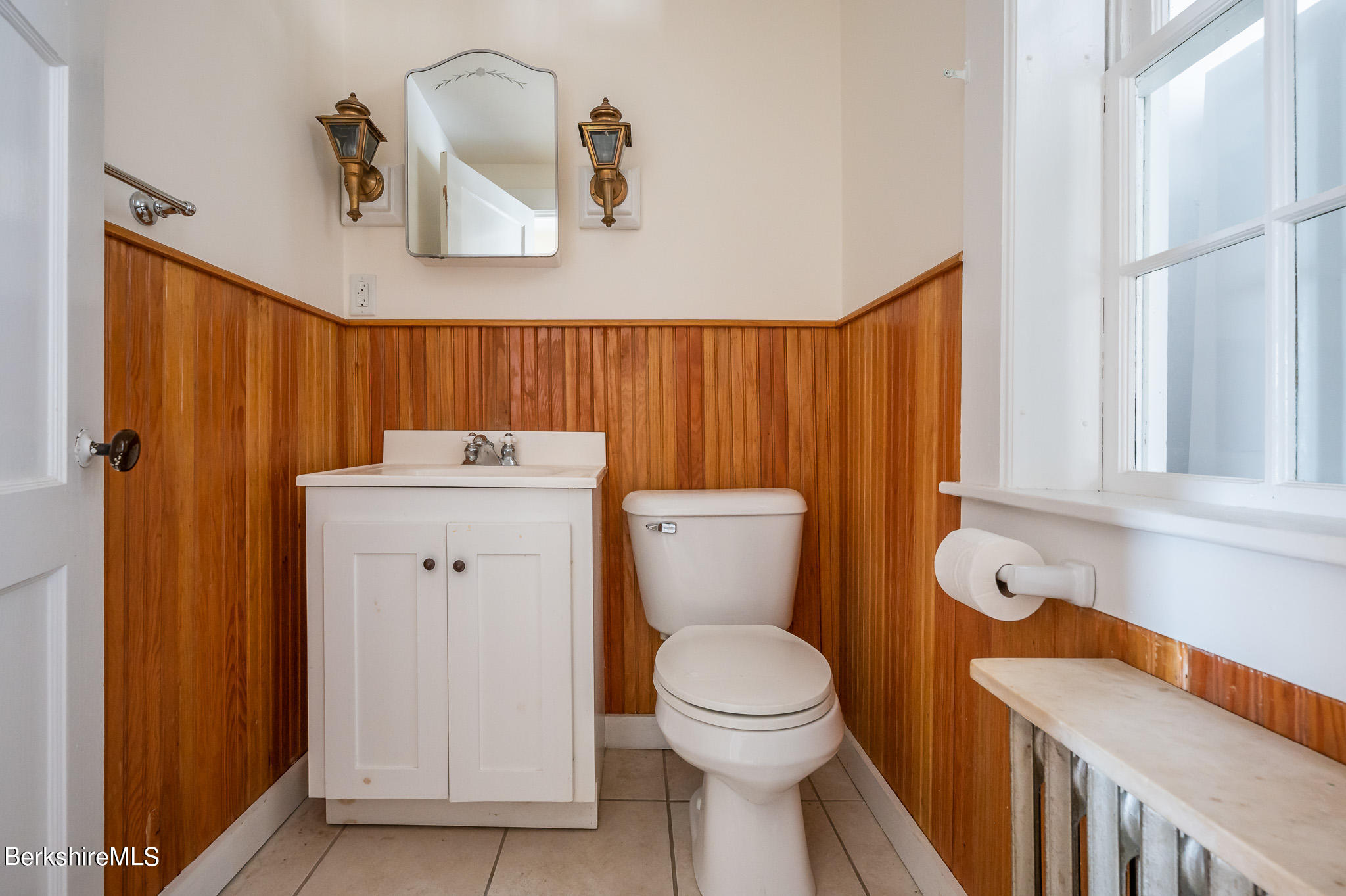 31 Stockbridge Road West Stockbridge, MA 01266 - Photo 21 of 46 Half Bathroom