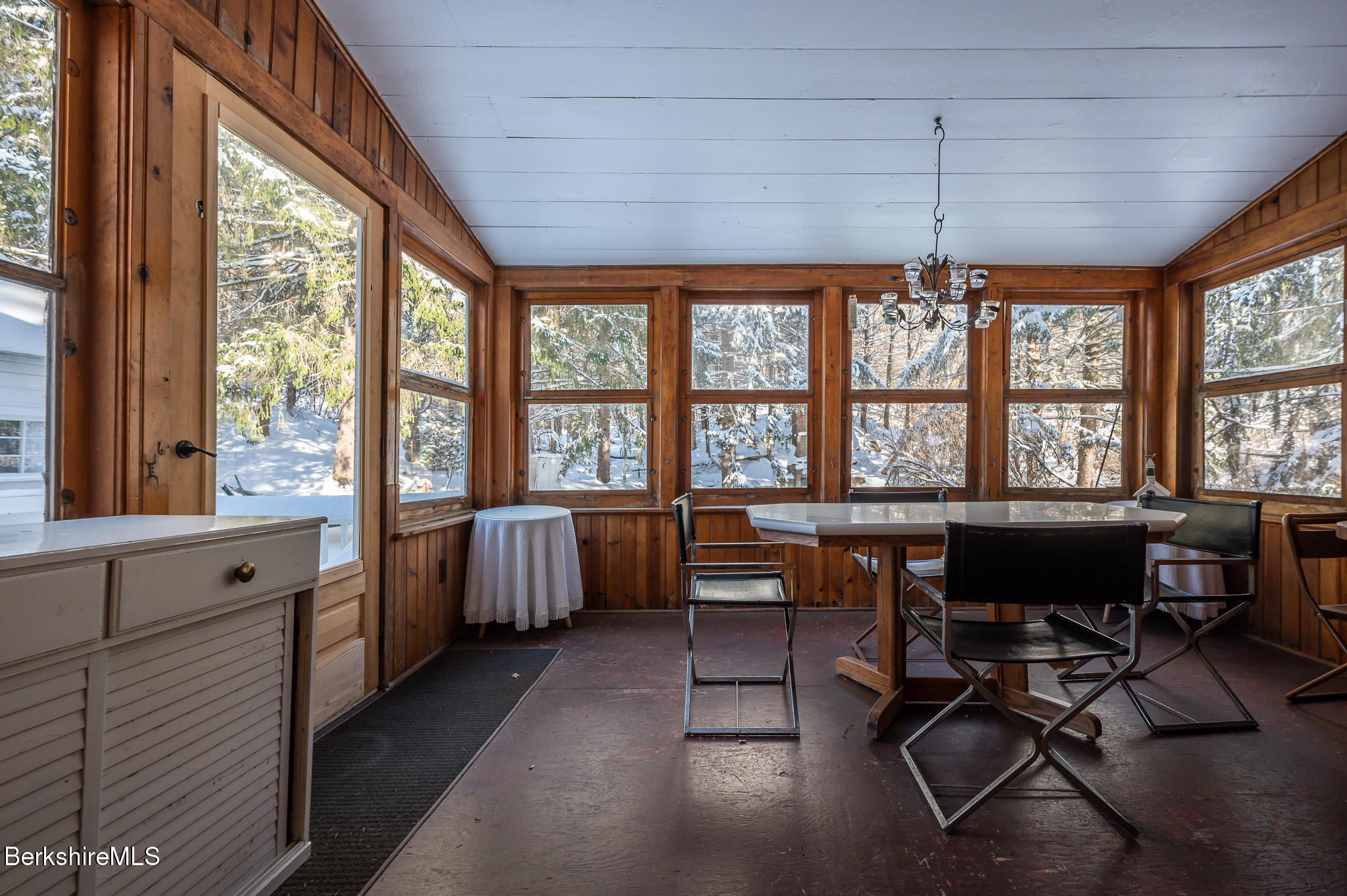 31 Stockbridge Road West Stockbridge, MA 01266 - Photo 22 of 46 Seasonal Porch