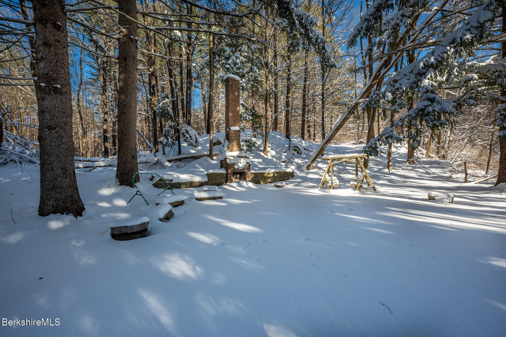 31 Stockbridge Road West Stockbridge, MA 01266 - Photo 36 of 46 Woods