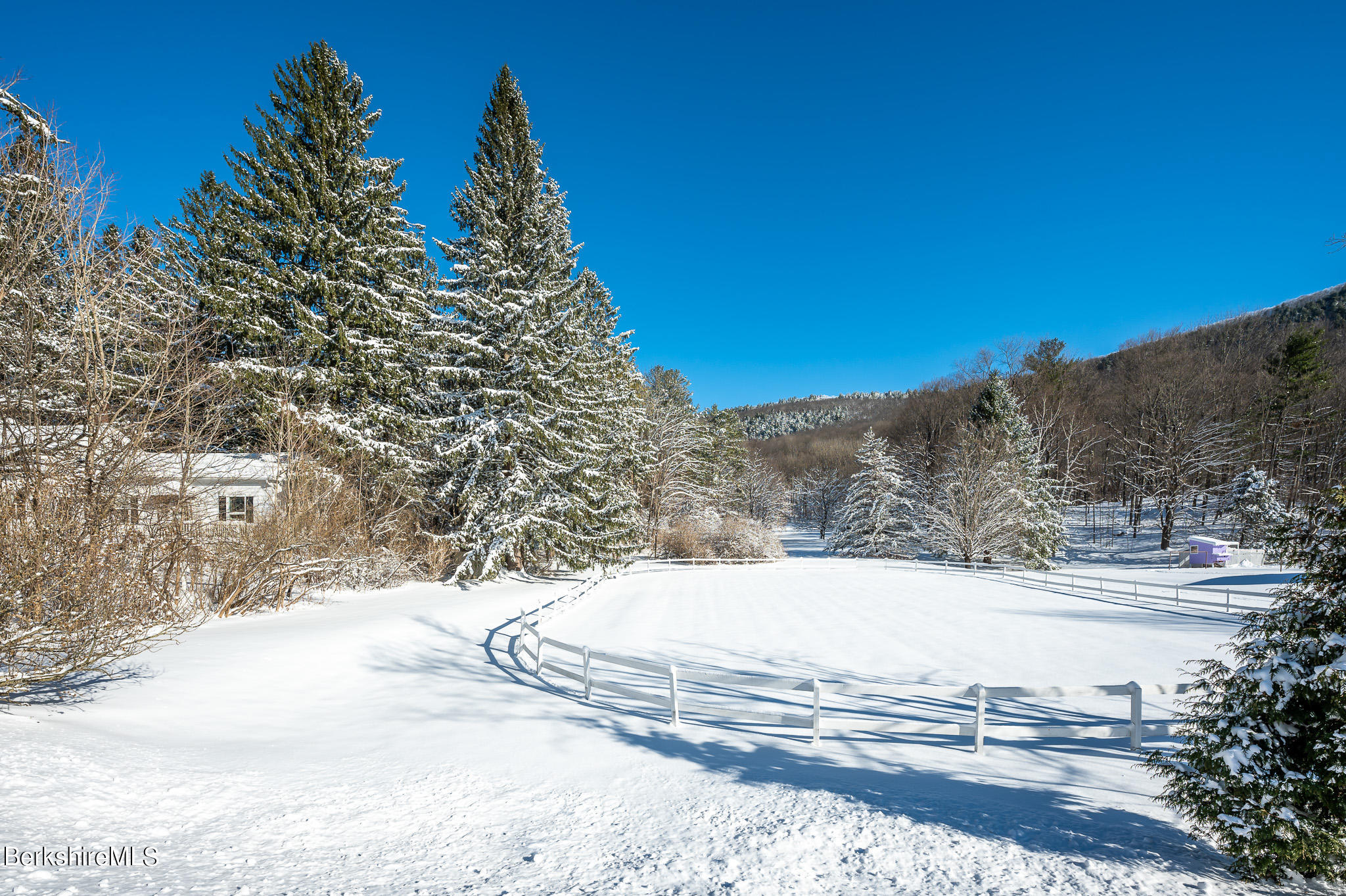 31 Stockbridge Road West Stockbridge, MA 01266 - Photo 6 of 46 Field