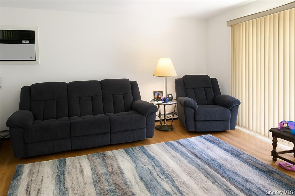 249 Mill River Road Chappaqua, NY 10514 - Photo 11 of 33