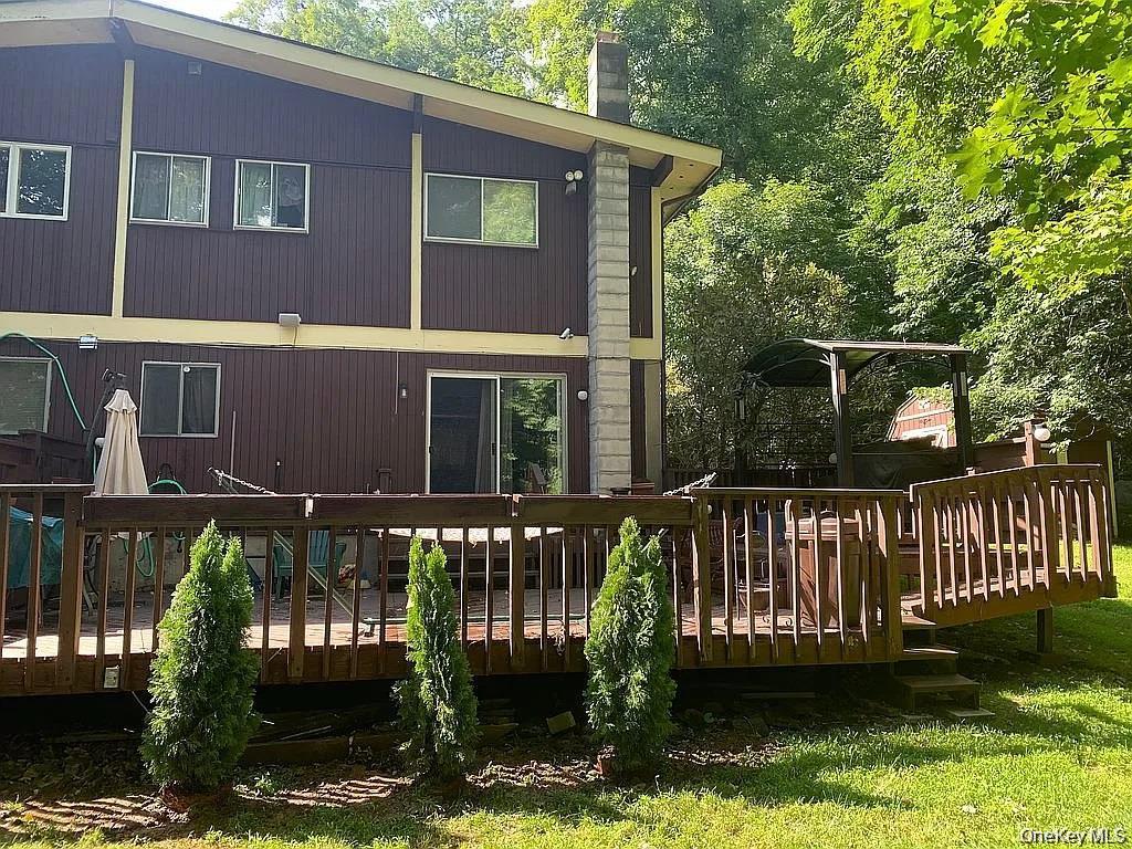 249 Mill River Road Chappaqua, NY 10514 - Photo 19 of 33