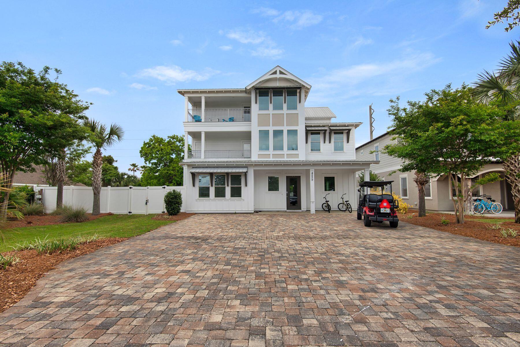 4559 Luke Avenue Destin, FL 32541 - Photo 1 of 60 photo_online_000