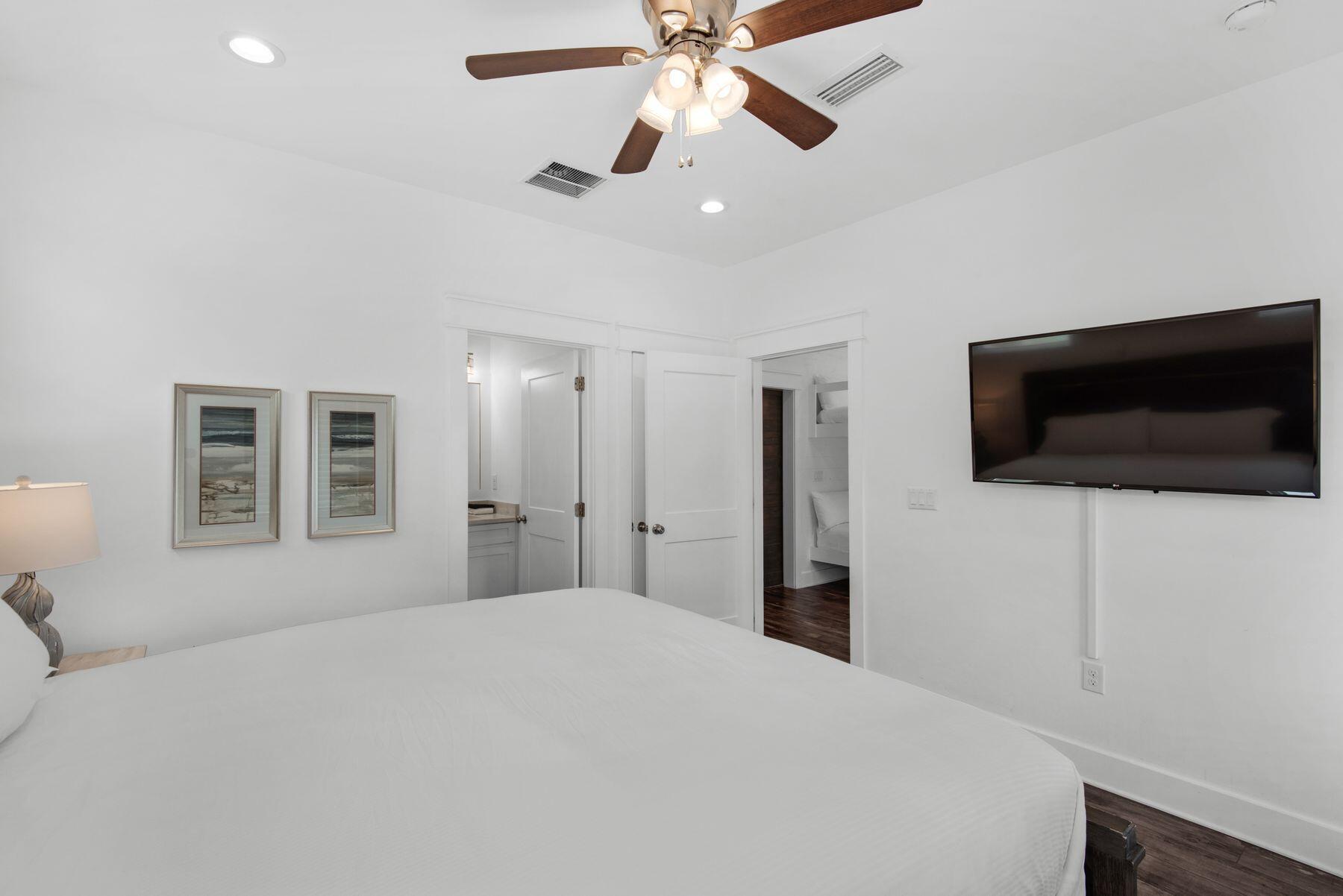 4559 Luke Avenue Destin, FL 32541 - Photo 31 of 60 photo_online_030