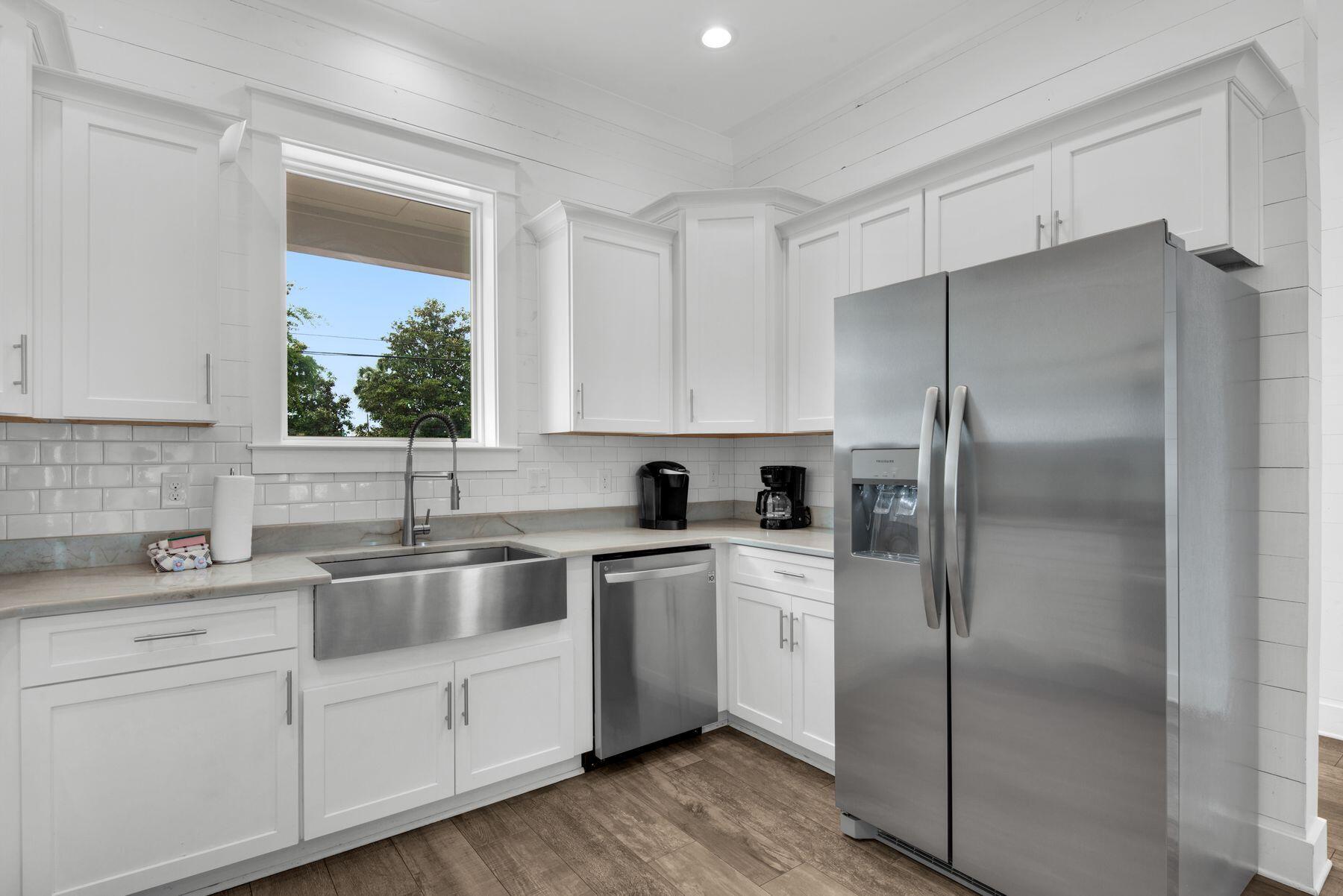 4559 Luke Avenue Destin, FL 32541 - Photo 10 of 60 photo_online_009