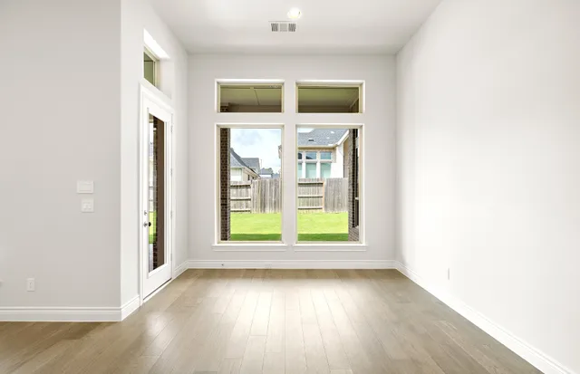 $584,900 | 15261 Tree Swallow Court, Magnolia, TX 77354