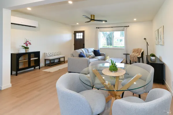 $674,000 | 1600 Carol Drive, Napa, CA 94558