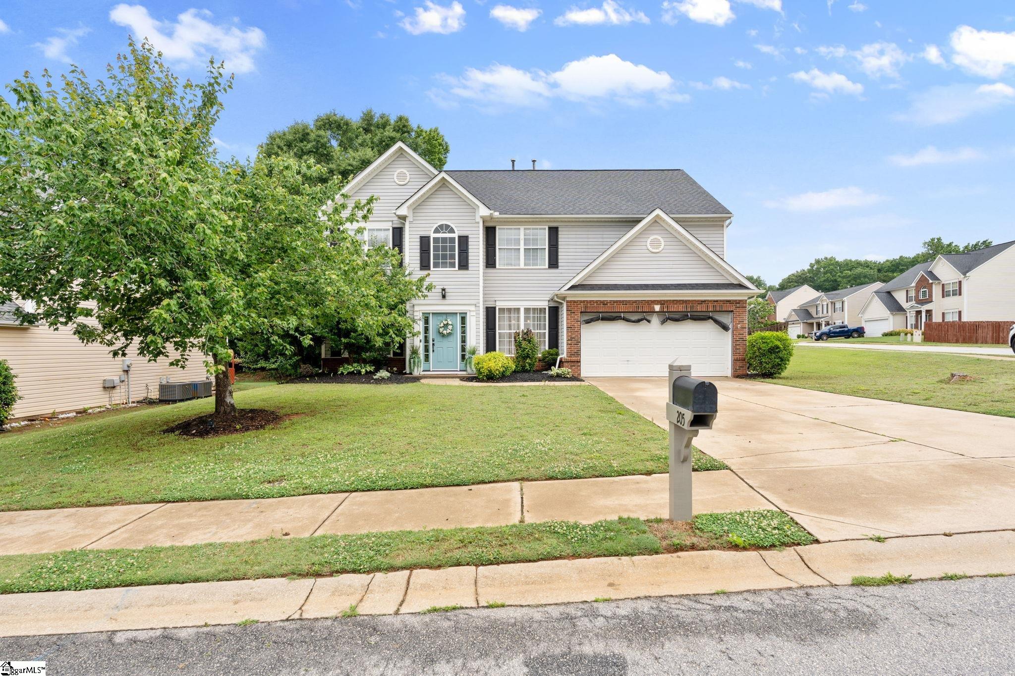 205 Tulip Tree Lane Simpsonville, SC 29680 - Photo 2 of 33