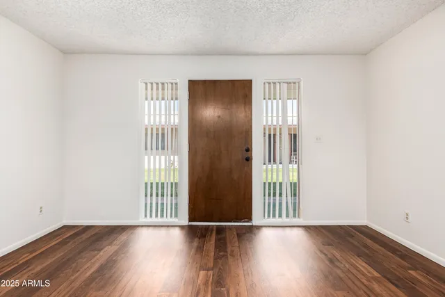 $199,899 | 12820 North 113th Avenue, Unit 5, Youngtown, AZ 85363