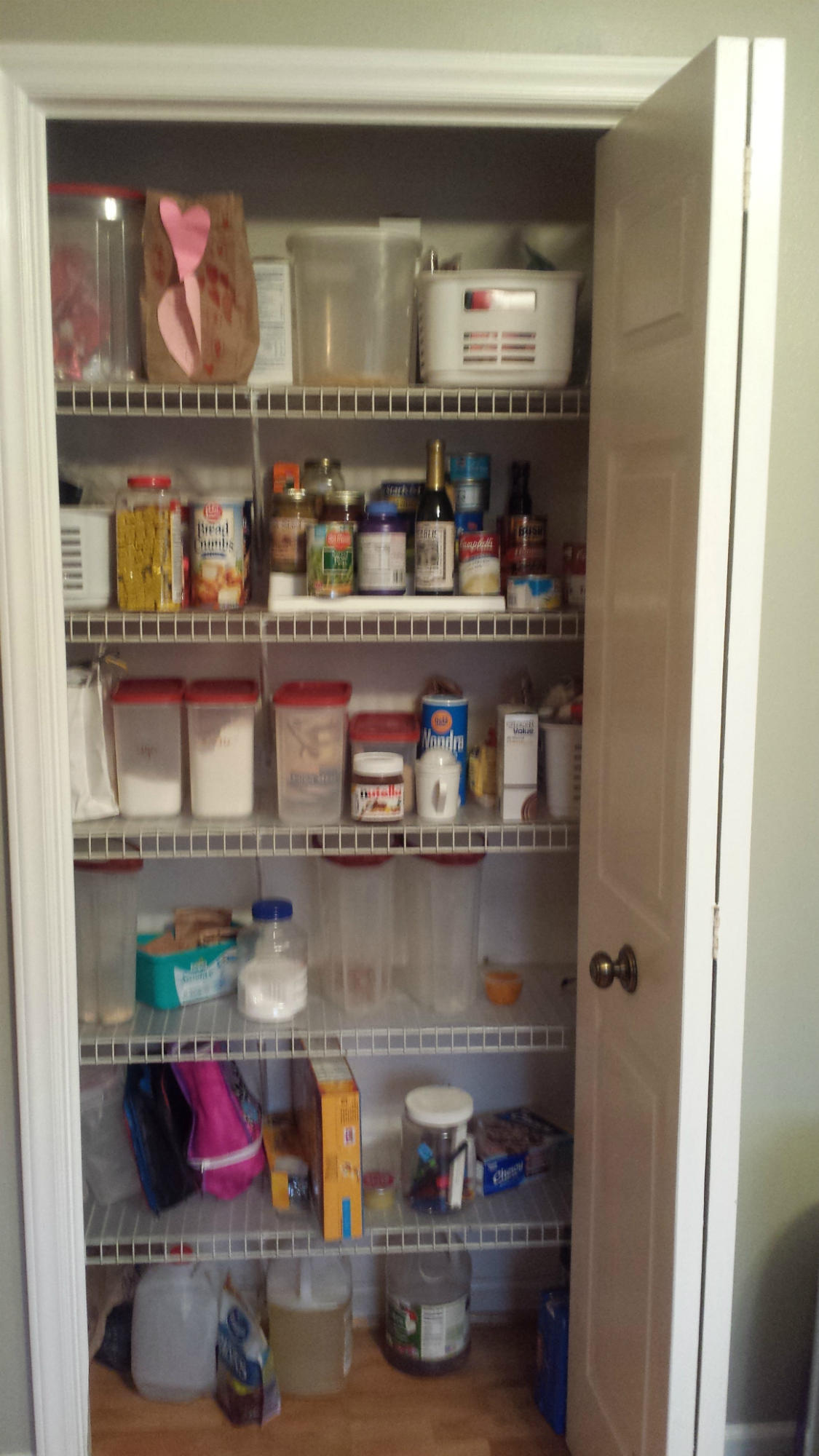 5139 Britaney Road Roanoke, VA 24012 - Photo 18 of 62 Kitchen Pantry