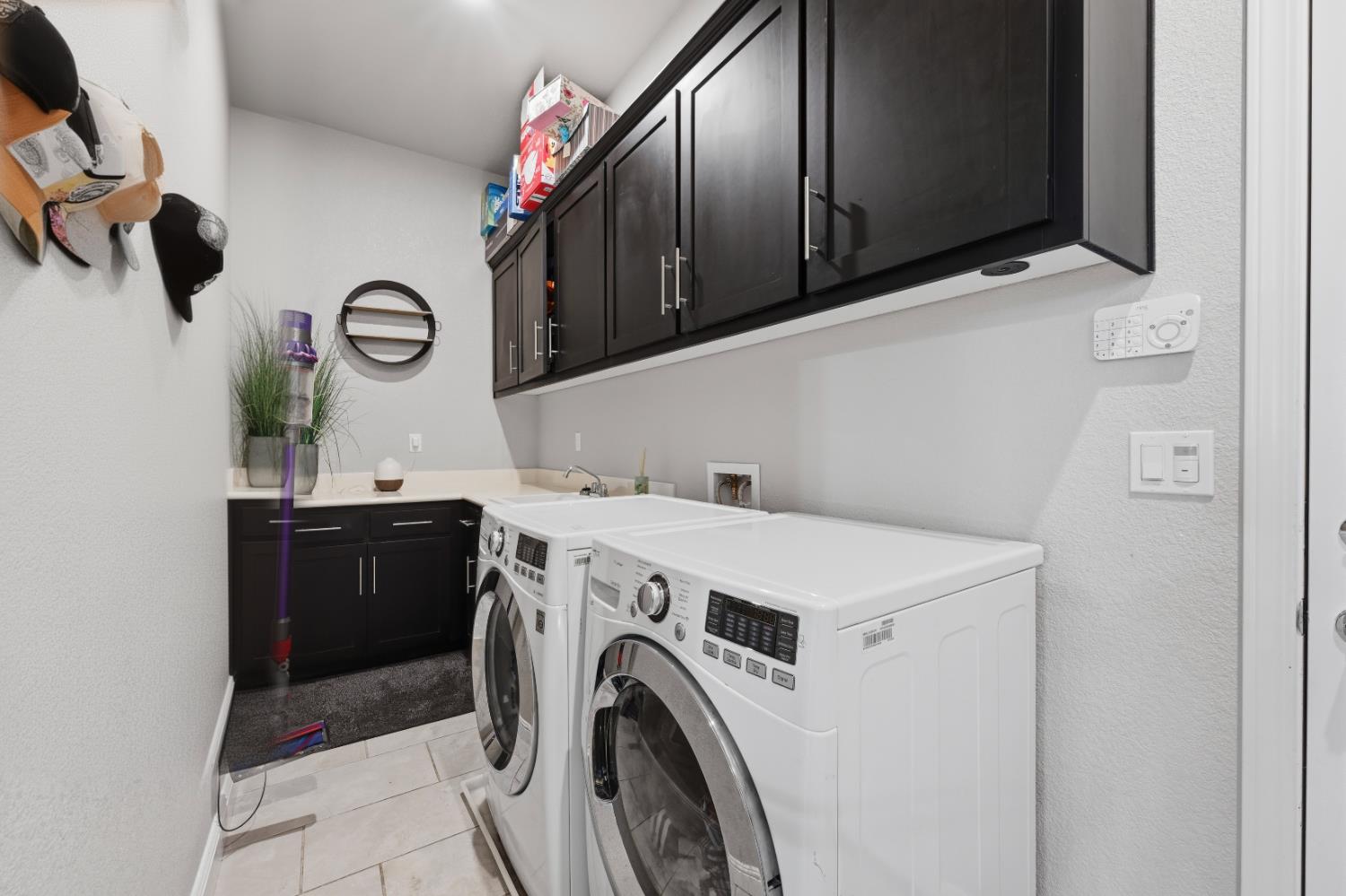 2012 Van Ruiten Drive Lodi, CA 95242 - Photo 21 of 49 a view of washer and dryer